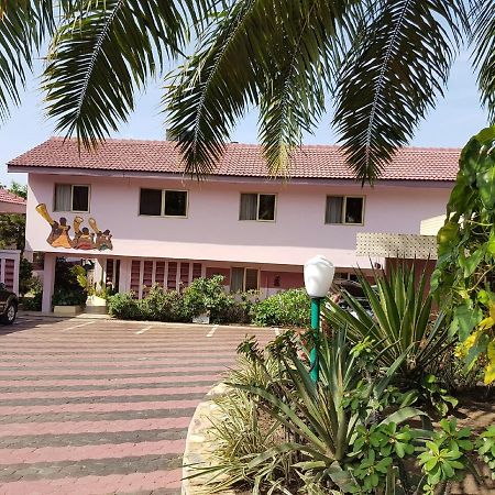 Royal Basin Resort Kumasi Dış mekan fotoğraf
